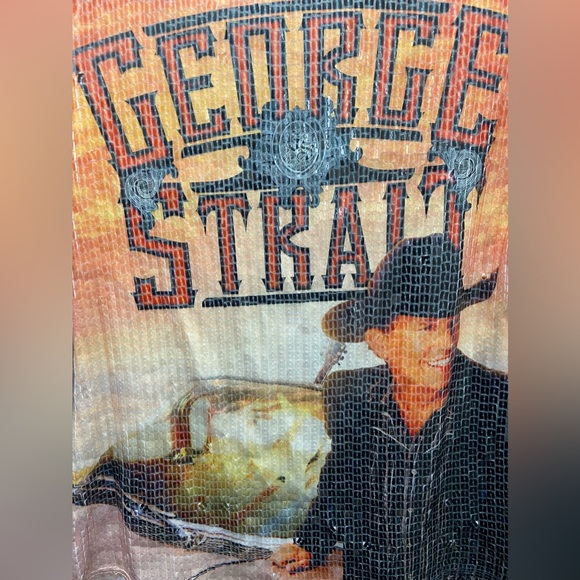 CALLING ALL COWGIRLS!! NWOT “King of Country” sequin George Strait tshirt - Picture 5 of 5